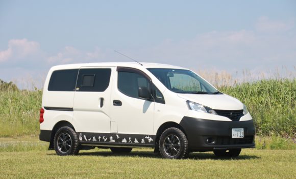 NV200バネットにベッドキットを取付けて快適な車中泊を楽しもう！ - オグショーオフィシャルネットストアブログ